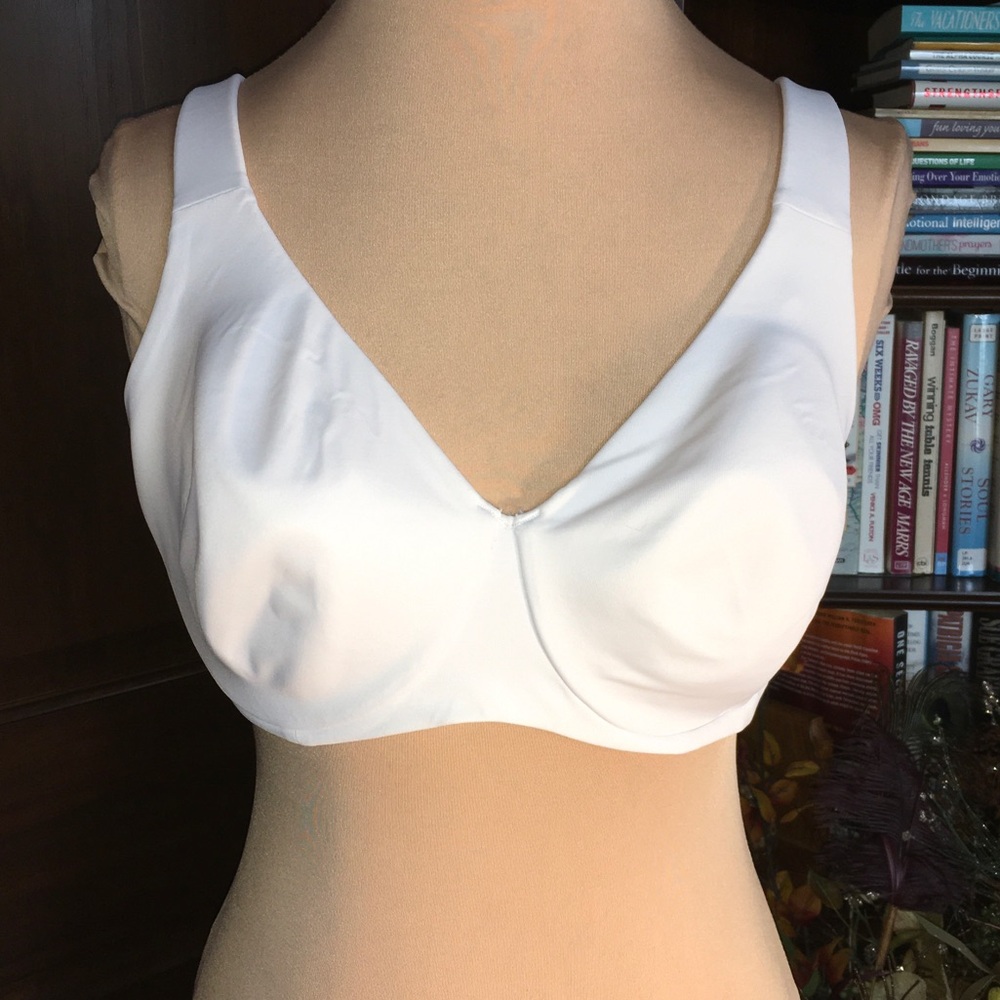 Elegant White Supportive Bra